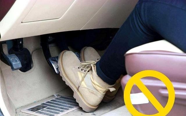 学车抬离合松刹车,学车挂挡离合技巧视频教程