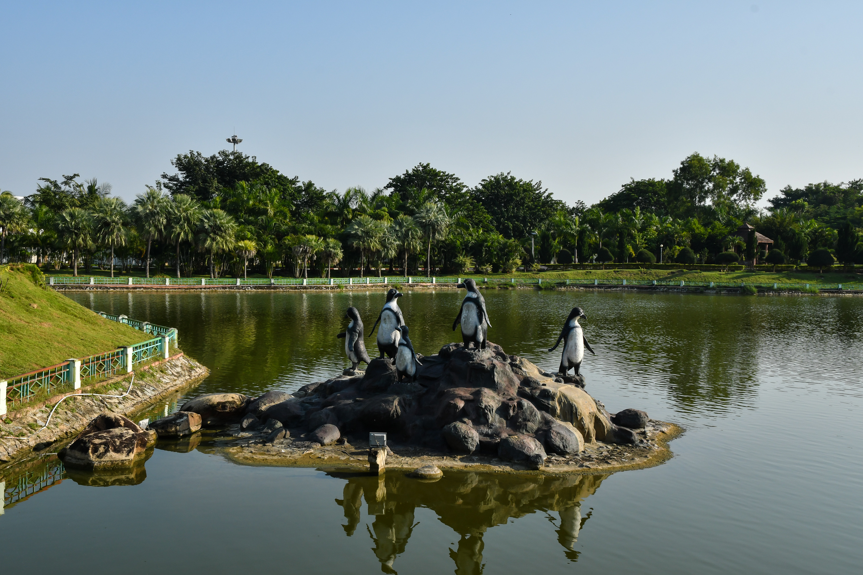 最荒凉的首都：耗资40亿美金建设，街上空荡荡如同“鬼城”