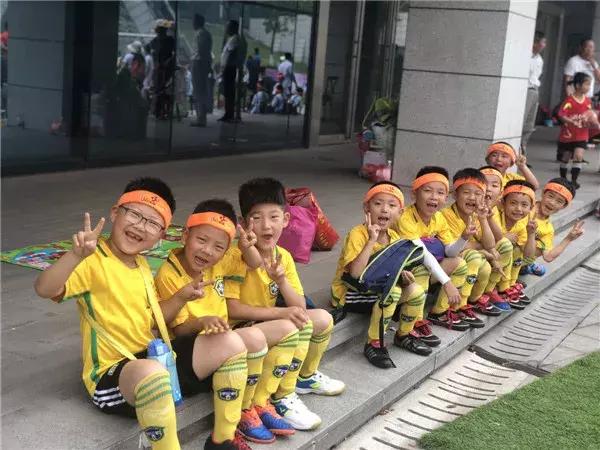 飞扬足球,飞扬足球预测