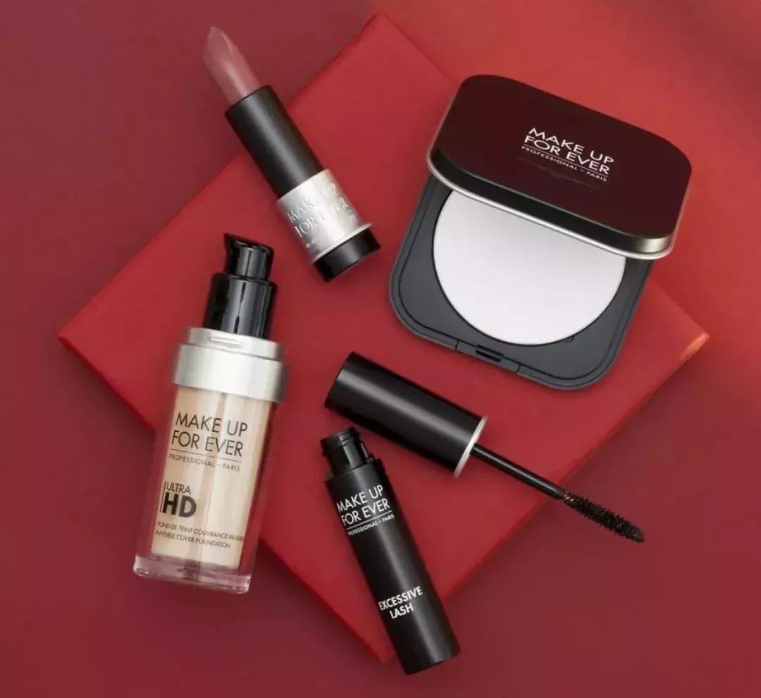 巨好用粉底液油皮夏天能用吗,十大干油皮遮瑕持久最好用粉底液