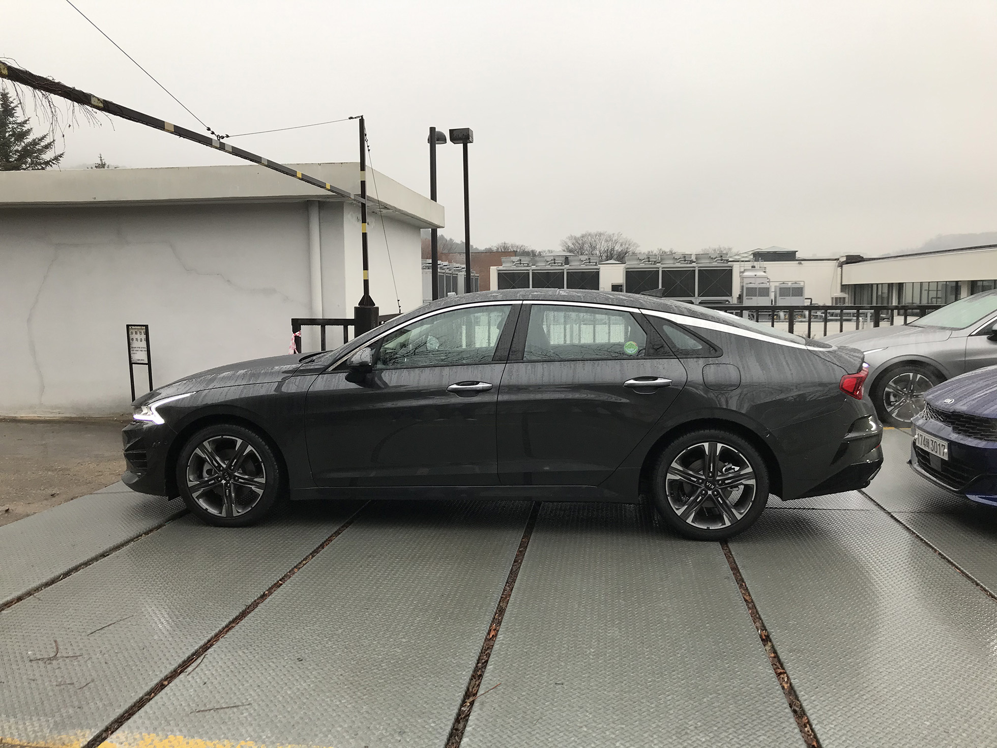 起亚k52012款2.0l自动premium特别版,1.6t起亚k5发动机型号