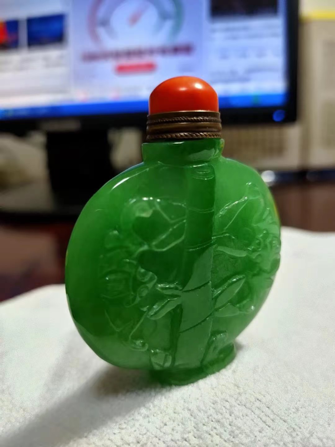 精品鼻烟壶视频,精美雅致的鼻烟壶