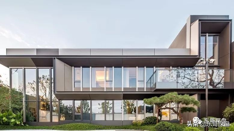 叱咤国际的豫籍金领，归郑置业为何不首选北龙湖？