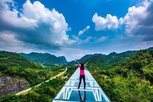 清远清泉湾花海玻璃桥,清远阳山天境山玻璃桥