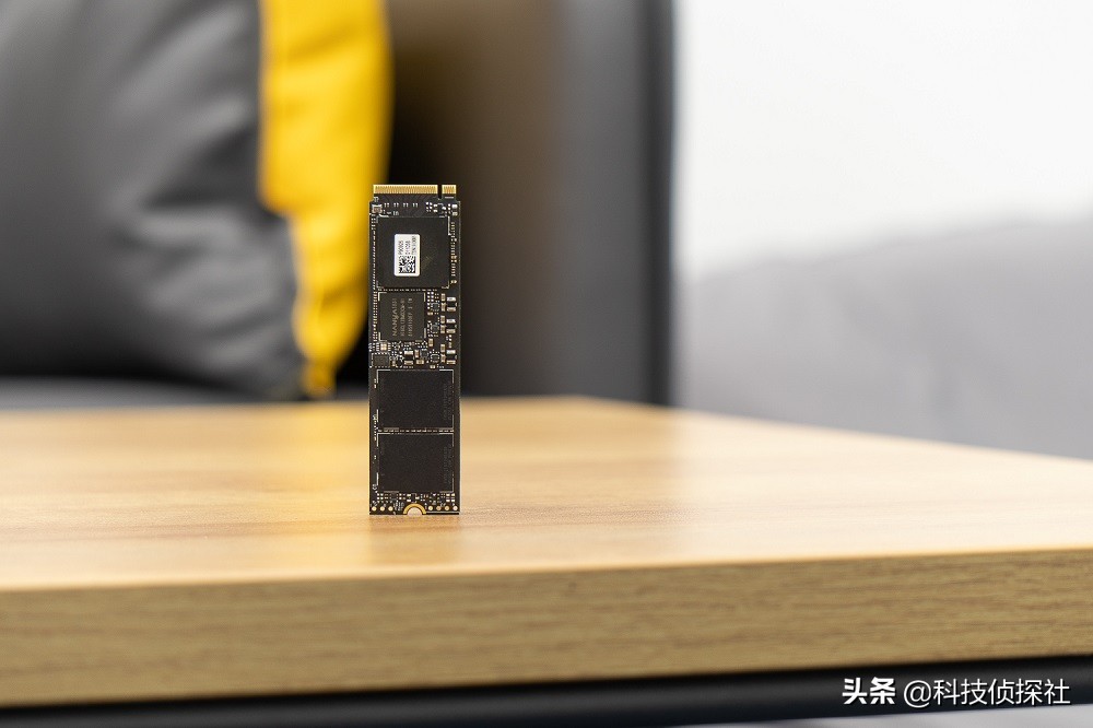 satapci-em.2,固态硬盘pci-e接口和m2接口的区别