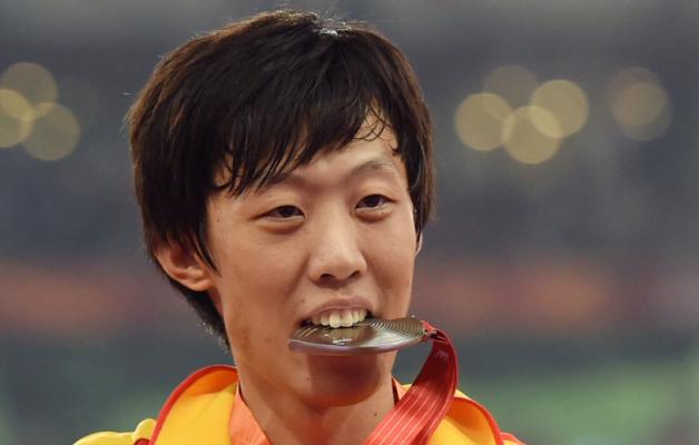 张国伟两年后复出首场比赛夺冠,张国伟受伤来吧冠军