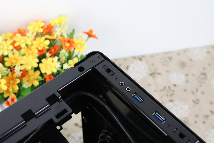 2019年最强小钢炮华硕ROG信仰充值装机方案