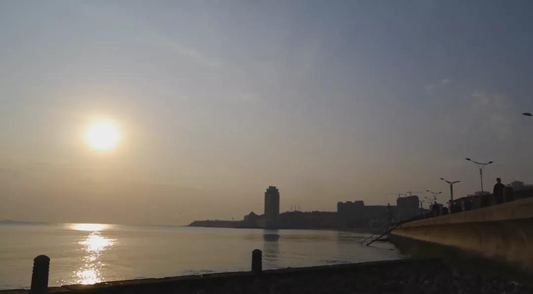 童年、大海、作家梦：冰心写作世界中的山东烟台