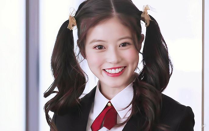 网红脸是什么意思和解释,网红脸是贬义还是褒义