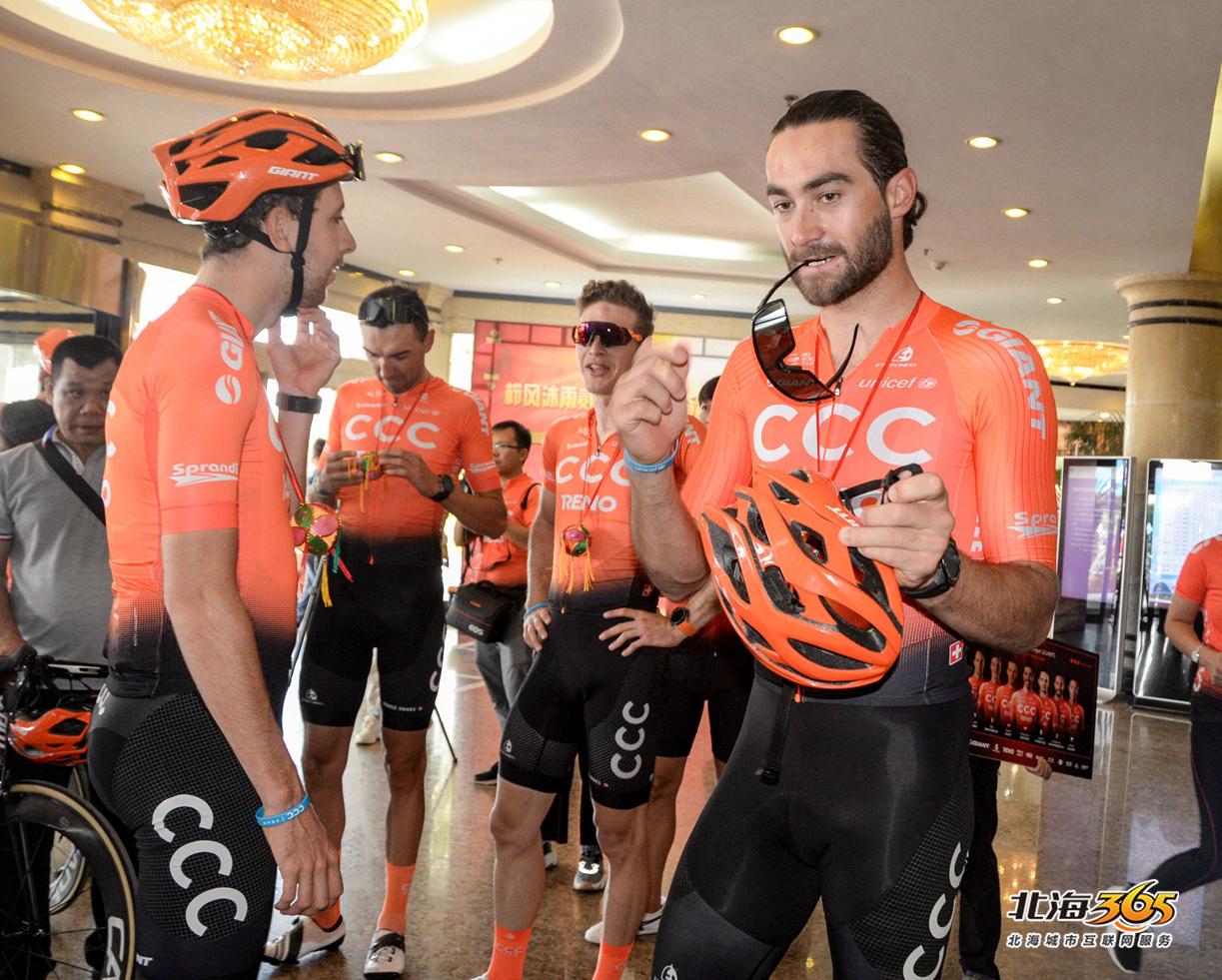 零距离接触环广西明星车手，个个一米八五，人靓身材好（多图）