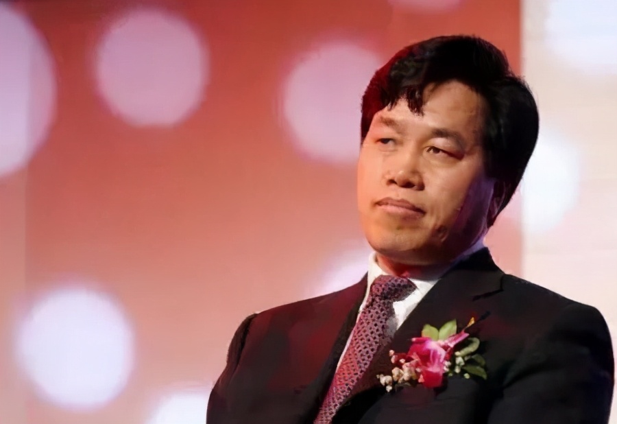 论华晨是如何把自己给作没的