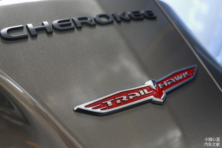 jeep新款自由光二手车,jeep新自由光旗舰版