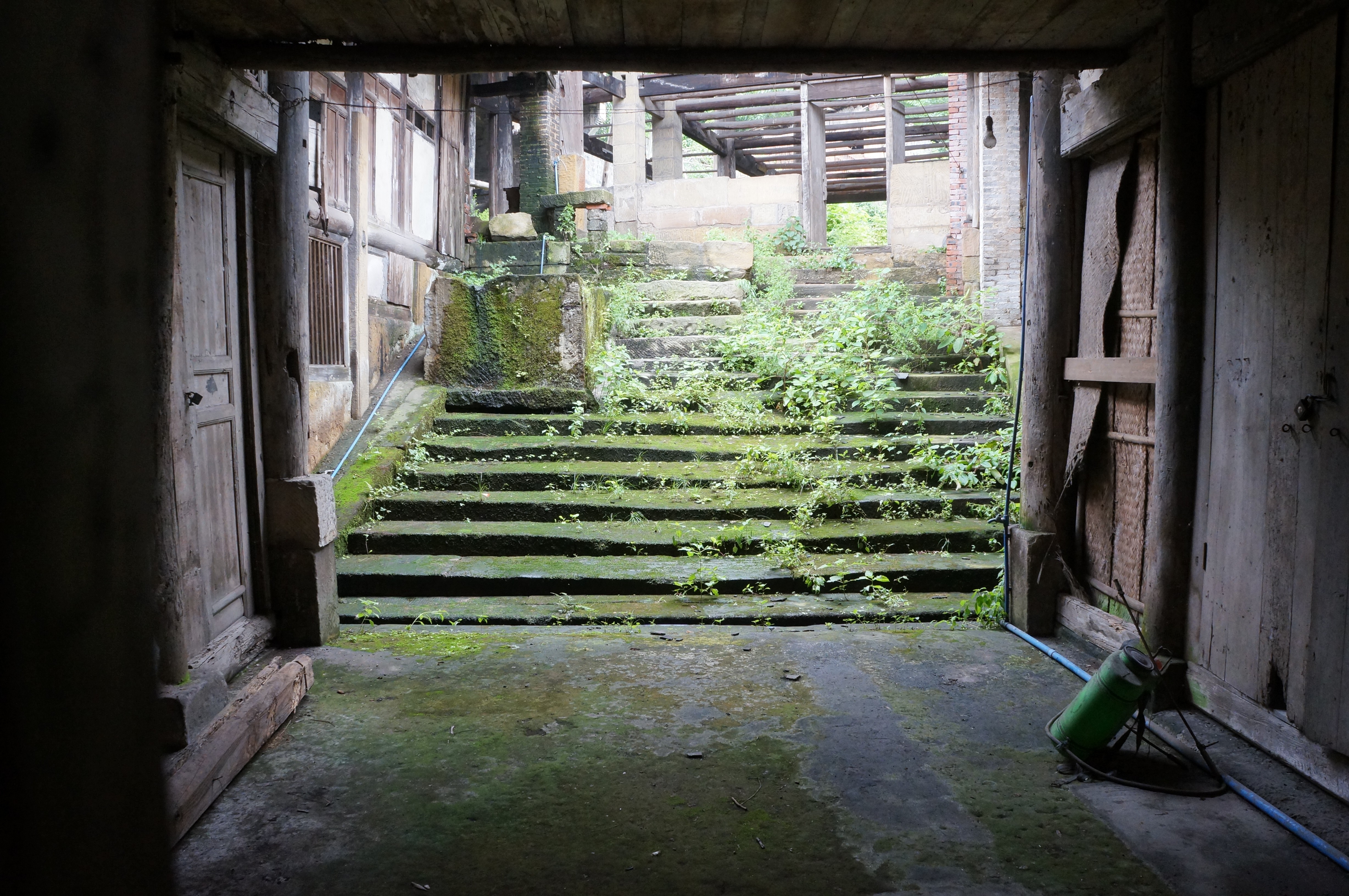 成都附近的古镇最值得去的是哪个,2022春节成都周边有年味的古镇