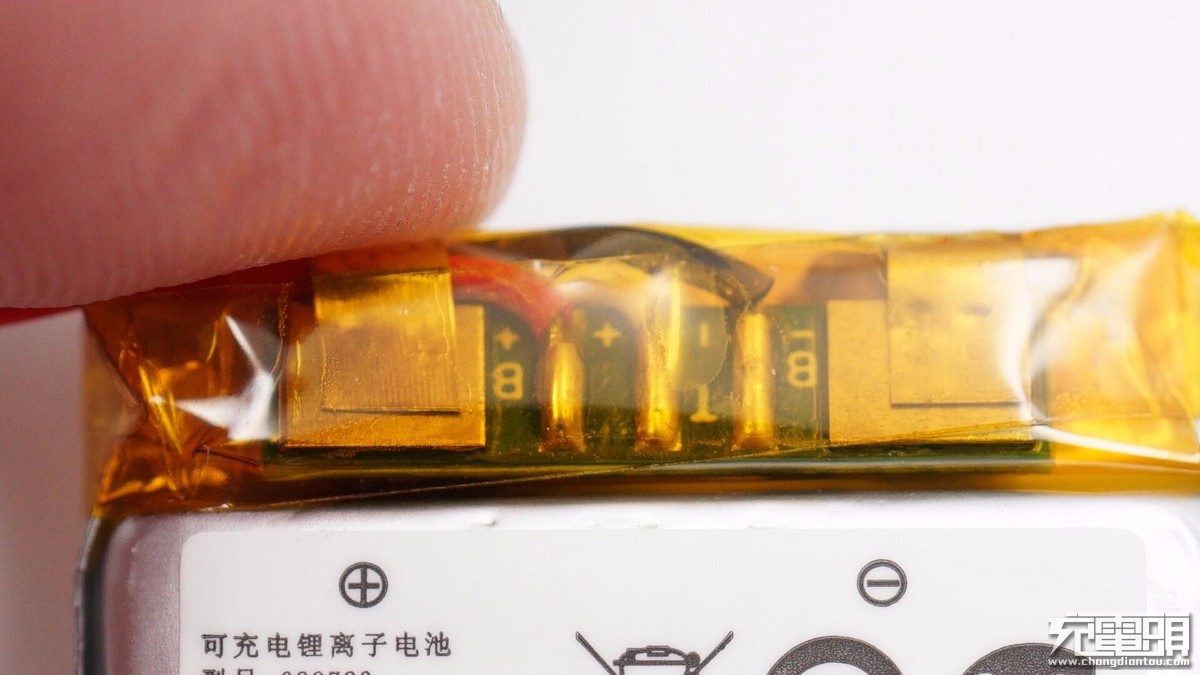 周杰伦同款万魔耳机,周杰伦万魔蓝牙耳机怎么降噪