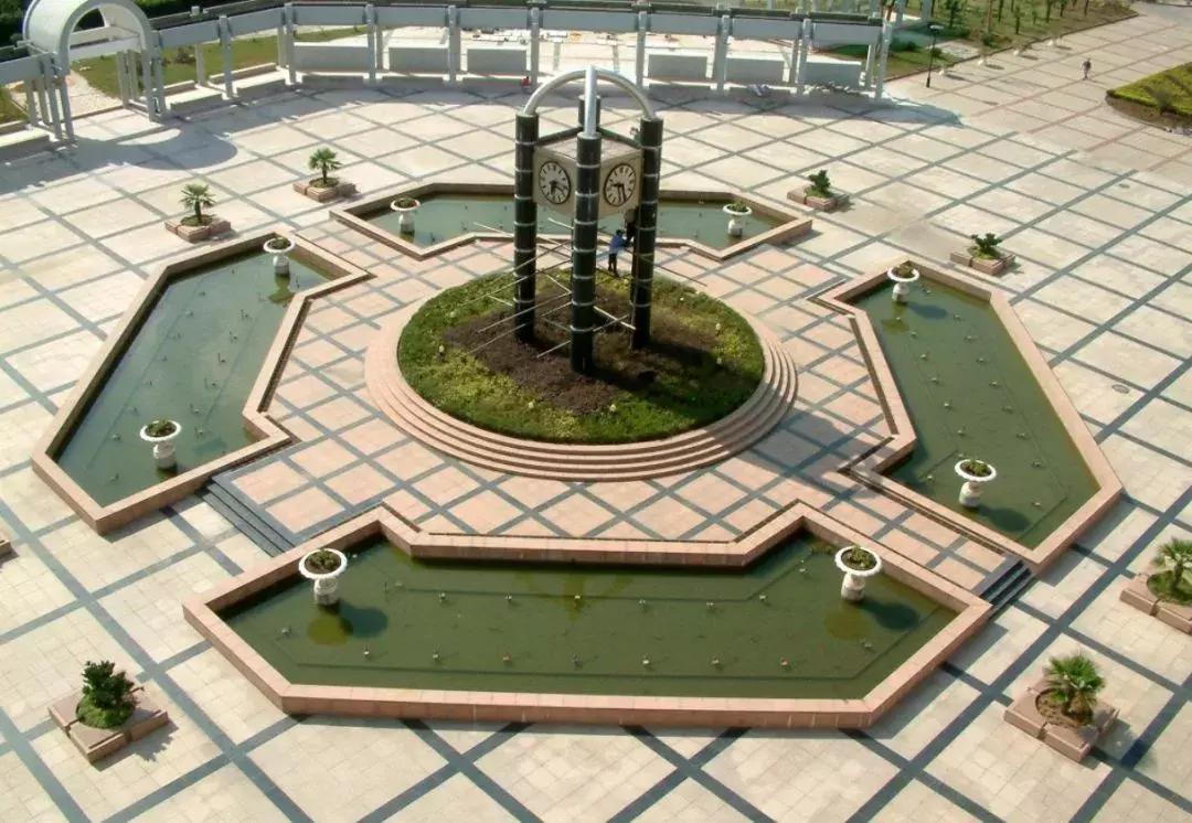 江浦高级中学算不算重点高中,江苏省江浦高级中学在全国出名了