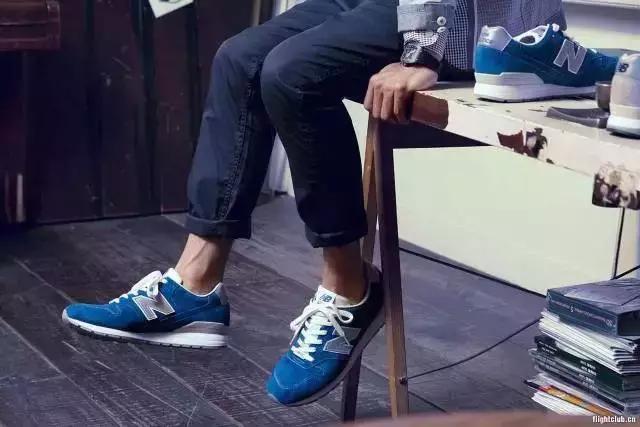 陈冠希和余文乐到底谁更会穿,陈冠希阿迪达斯新鞋