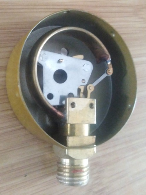 乙炔表各个部位名称,乙炔减压表结构说明