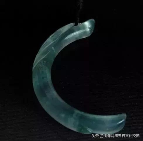 怎么辨别翡翠手镯好坏图解,翡翠手镯好坏最简单方法