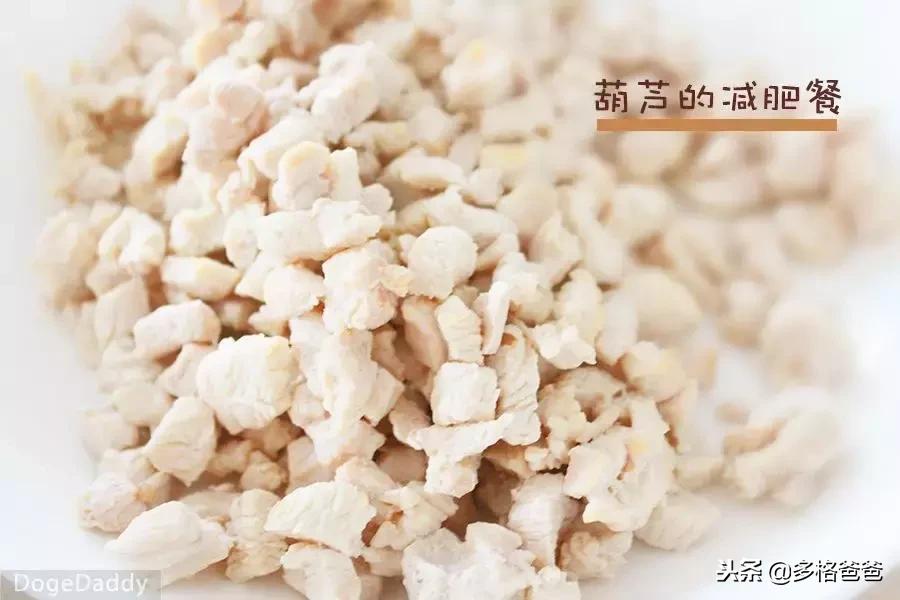 狗走姿是怎么学的,训练狗狗遛狗的正确方法