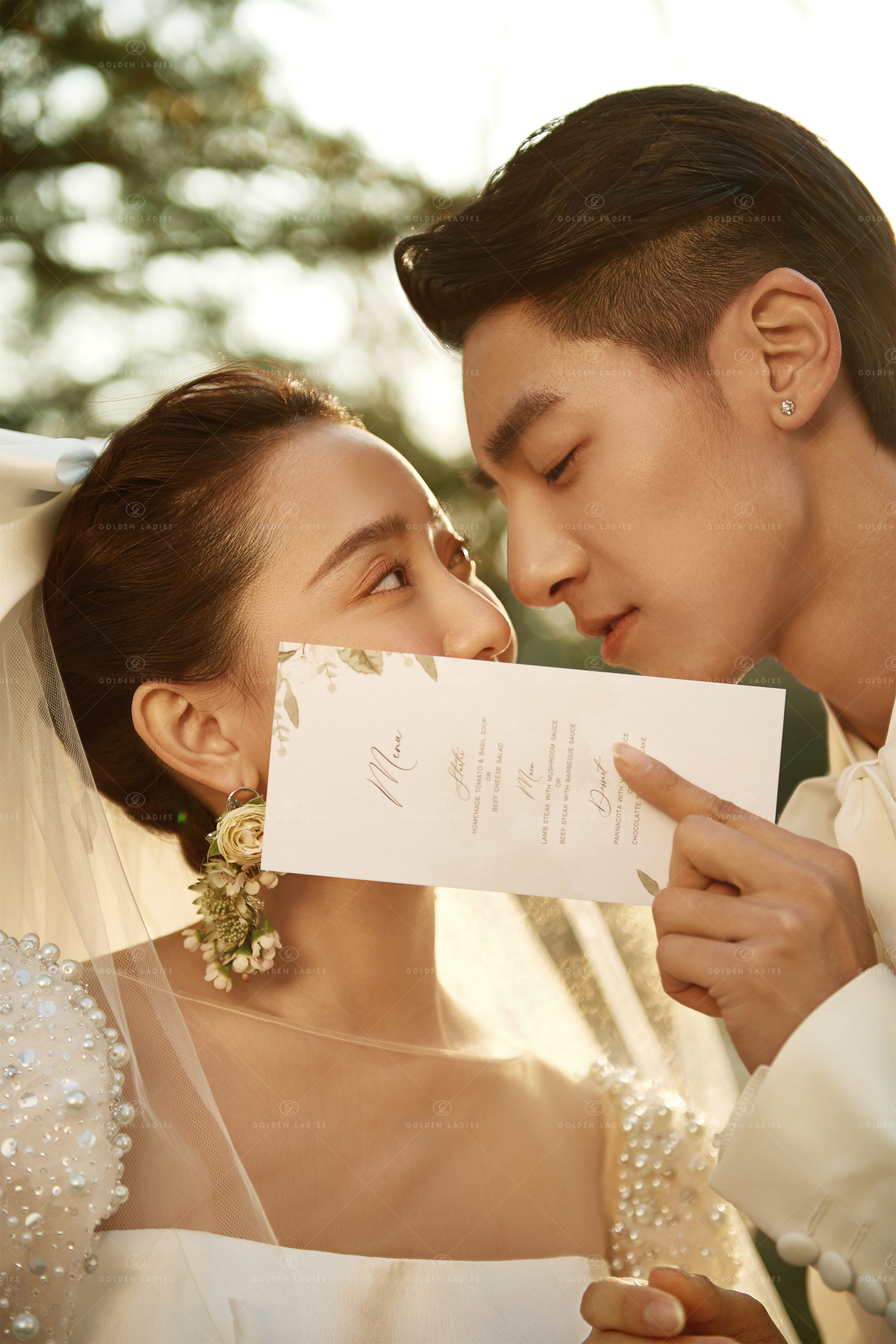 为什么婚纱照要提前预定,拍婚纱照提前多长时间预订