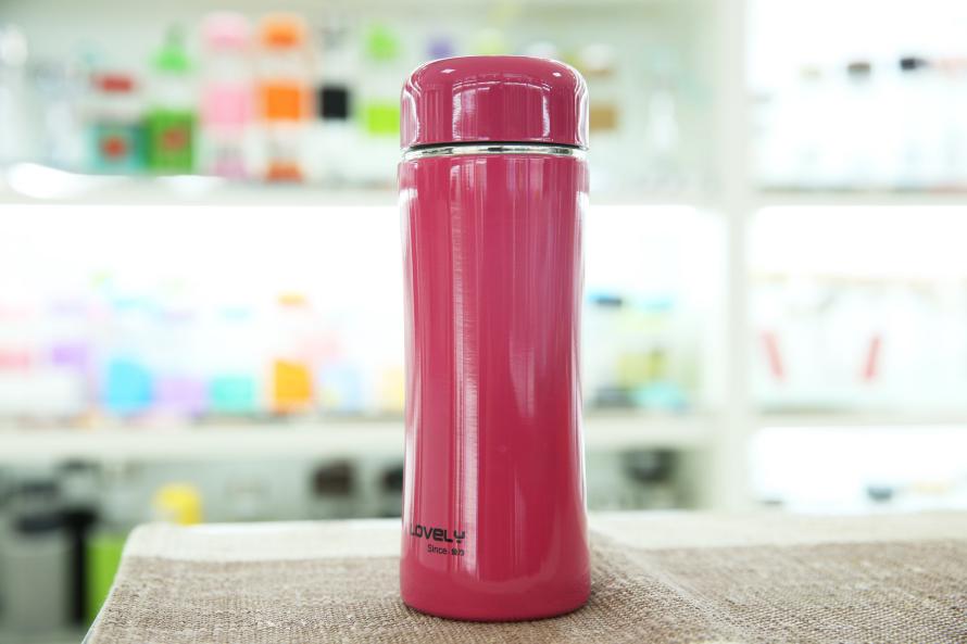 超人杯业：杯业实体发展先锋