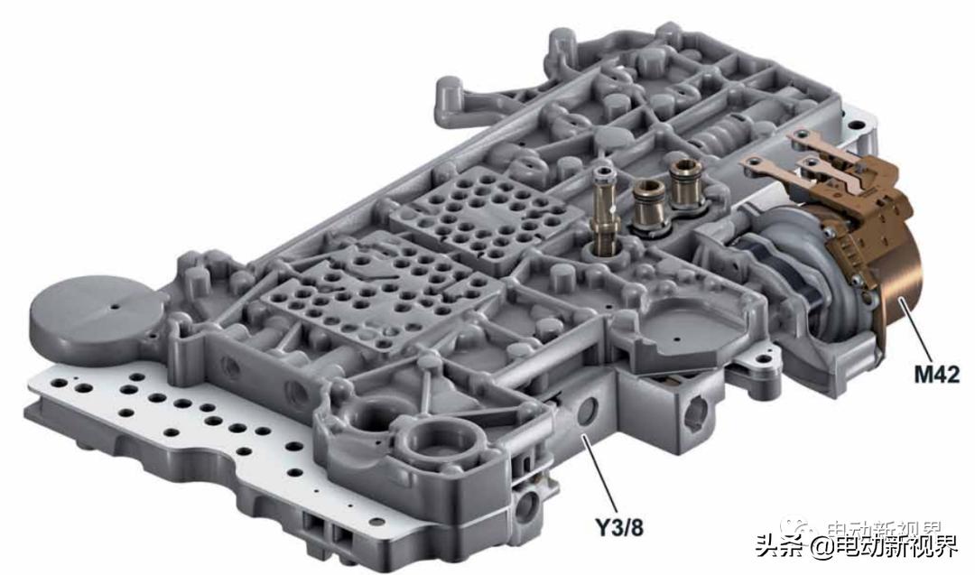 奔驰tronic,奔驰9at是双离合吗