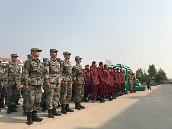 95式打靶合格成绩,95式单兵射击