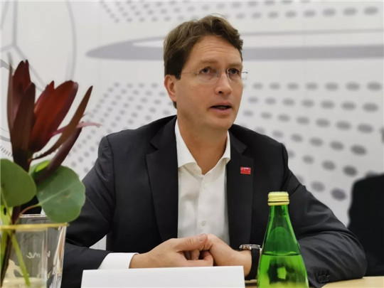 斯图加特青年门将,斯图加特人