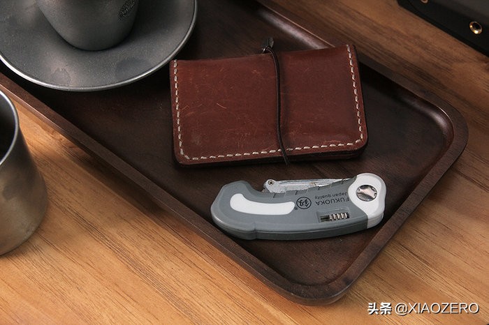 没有什么桌面几点零,折腾不止的电脑桌面好物分享