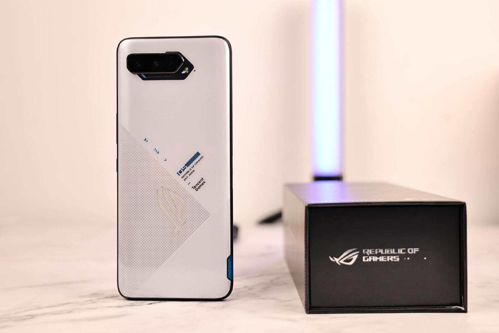 rog游戏手机5吃鸡测评,rog游戏手机5有什么黑科技