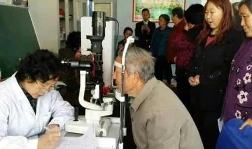 爱尔眼科为什么跌这么惨,爱尔眼科还会涨吗