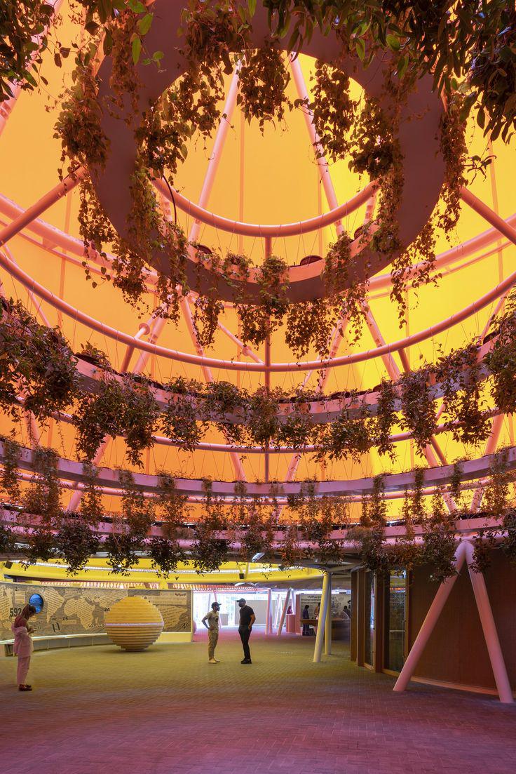 迪拜世博会中国馆正式试运营,迪拜世博会各国展馆建筑抢先看