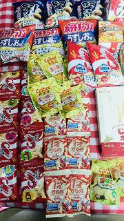 和卡乐比类似的零食,日本零食巨头卡乐比