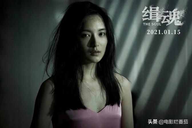 镜头过于直接，观众惊呼连连，很难想象在影院看到这么大尺度作品