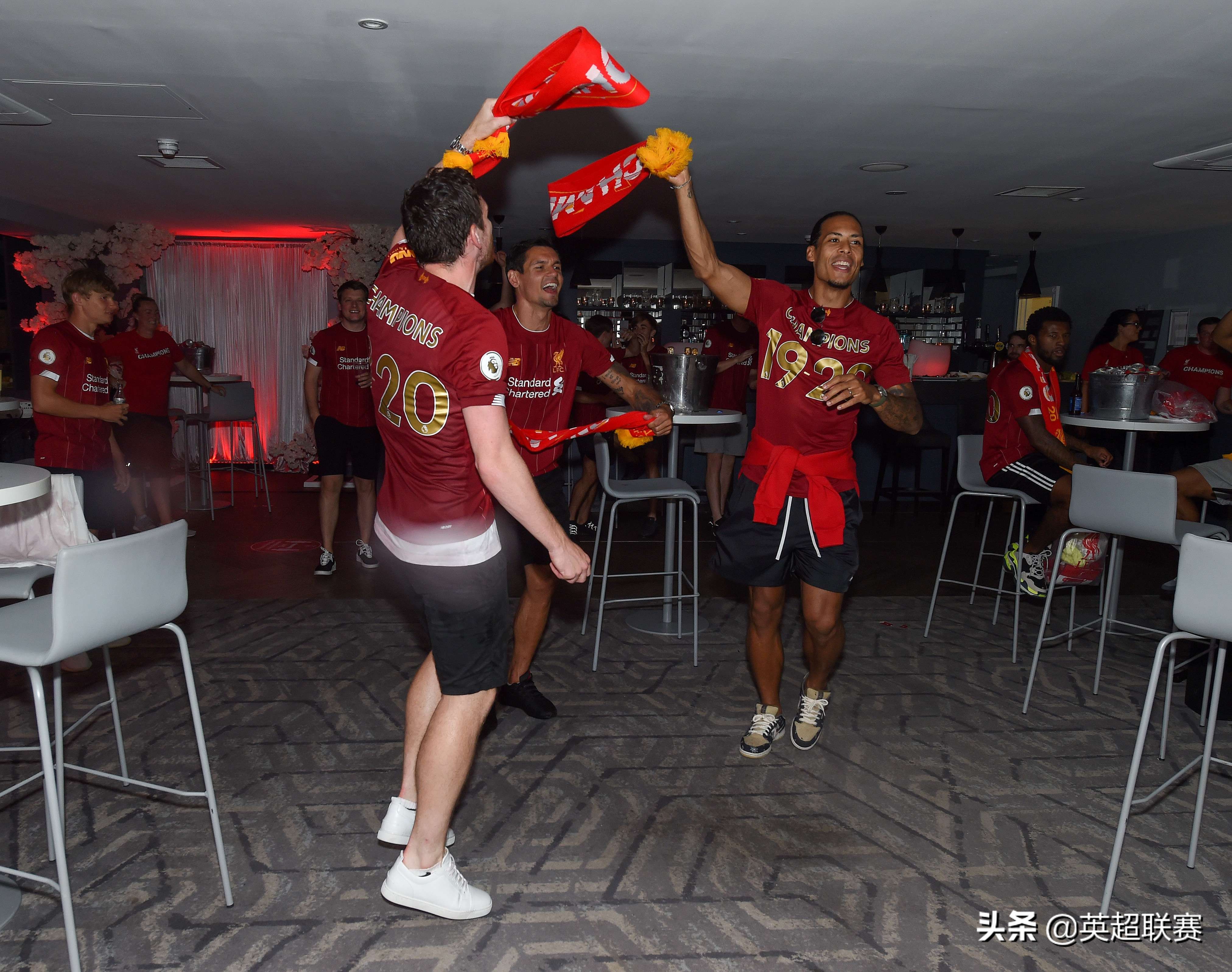 英超看球日记,英超三十年纪录片穆里尼奥