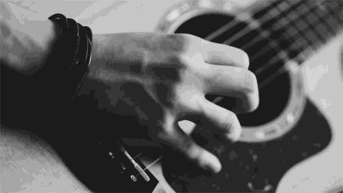 为什么买吉他不能买便宜的,在网上买吉他真的会伤手吗