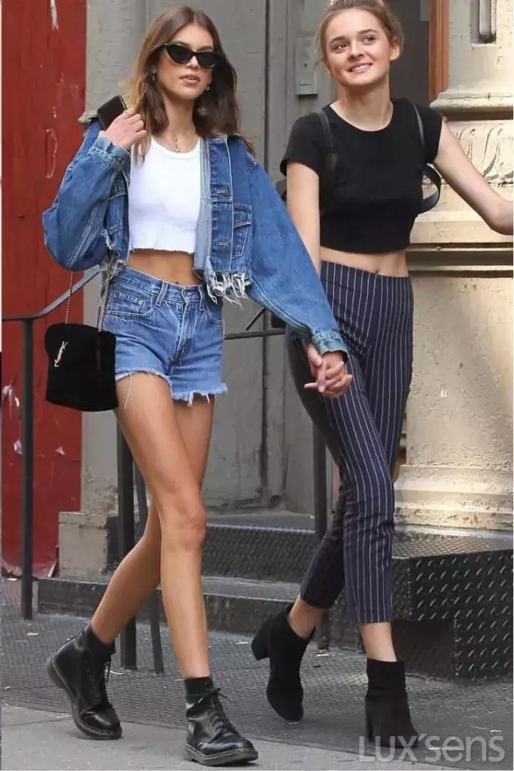 宝格丽和易烊千玺的杂志,易烊千玺代言宝格丽全球香氛系列