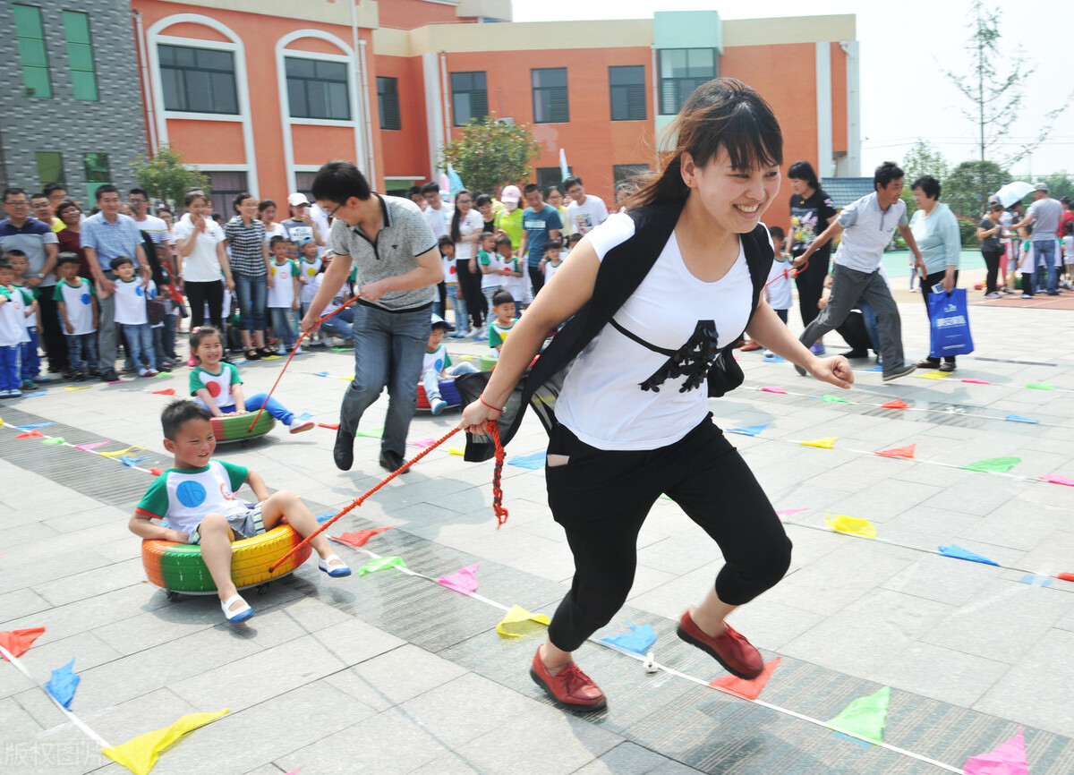 军事亲子运动会活动方案,小班亲子运动会活动方案