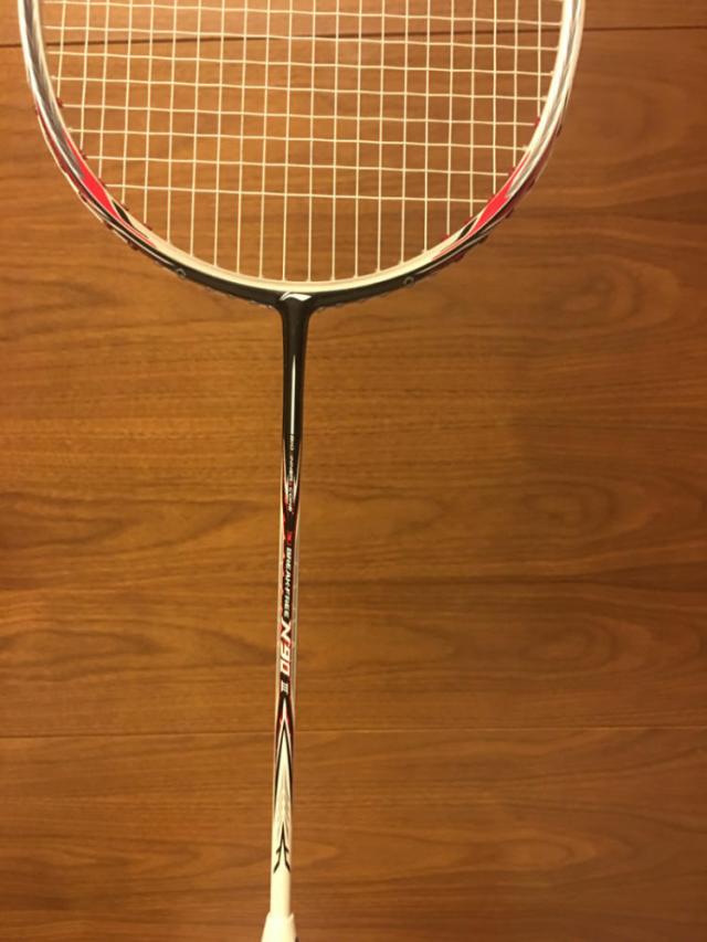 介绍李宁羽毛球拍的视频,李宁中端羽毛球拍合集