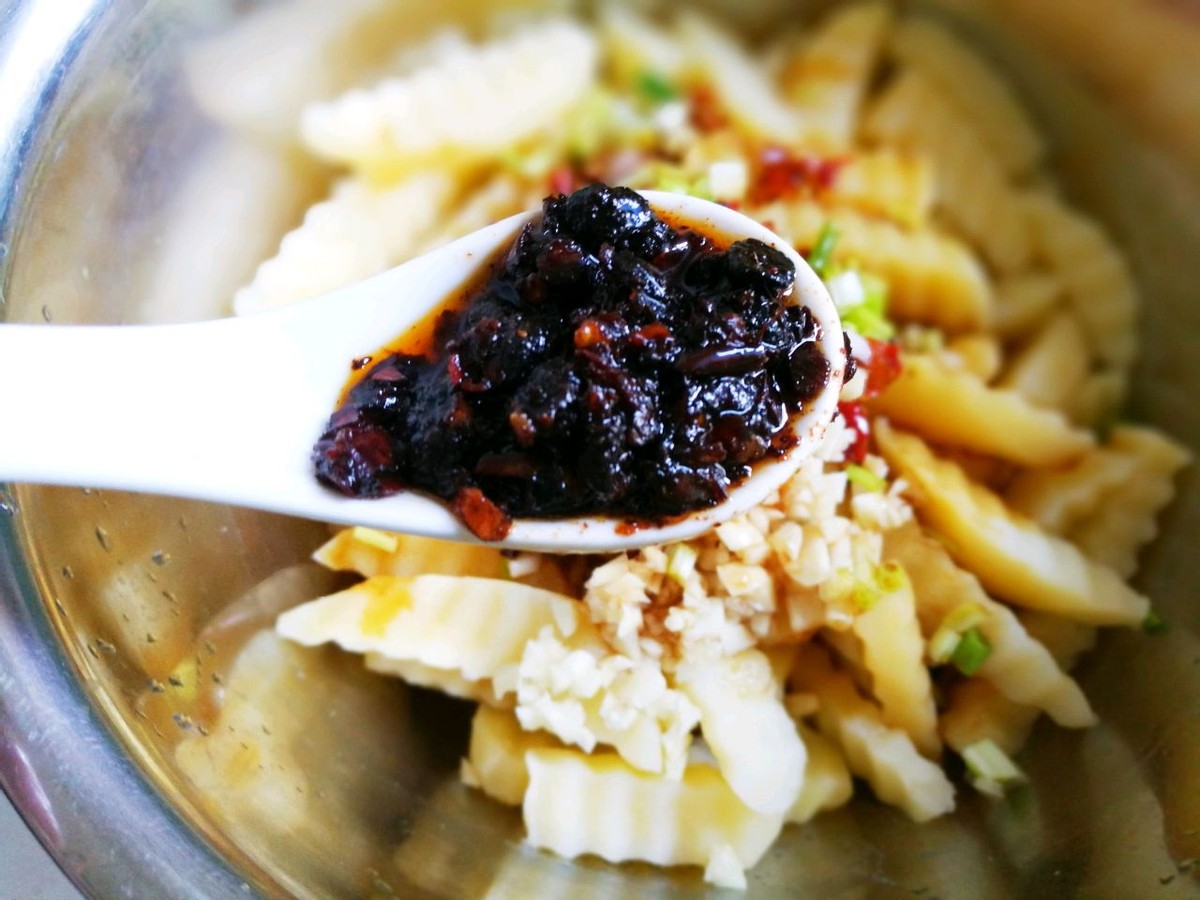 超辣狼牙土豆做法,凉拌狼牙土豆的做法儿童