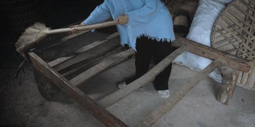 用旧桌子自制沙发,自己动手将桌子改造成流觞曲水桌