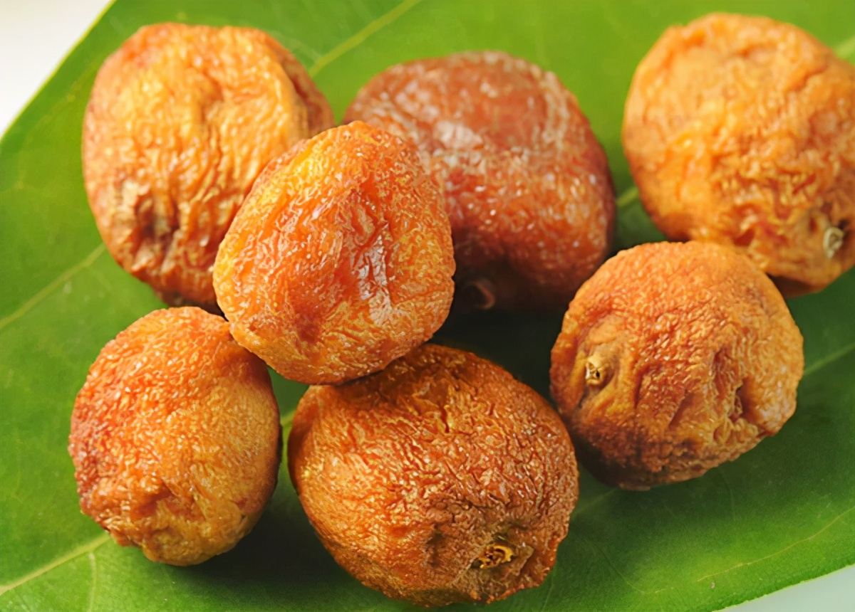 疆里疆外特产干果店新品推荐,来新疆不容错过的面食