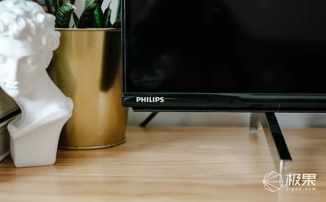 飞利浦55puf6263t3电视,堪比ipad的平板