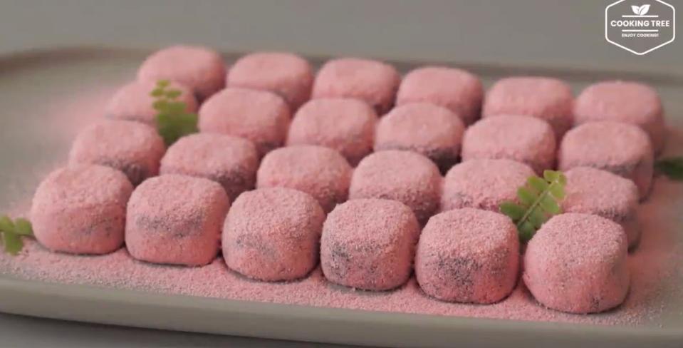 冬天百分之百成功的巧克力甜品,炼乳草莓巧克力