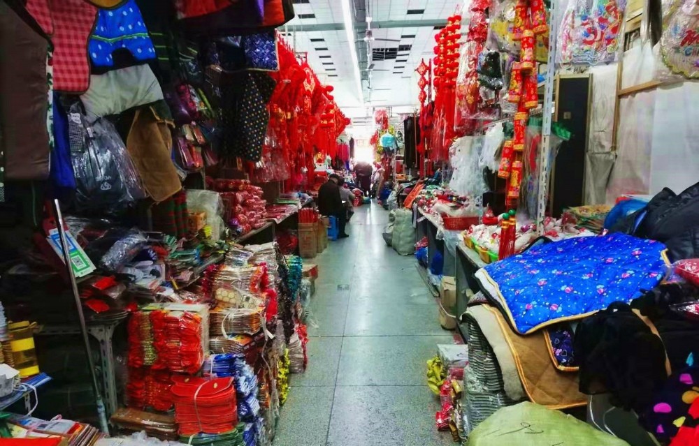 九龙小商品批发市场几点关门,九龙小商品市场