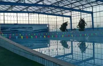 阳光板的特点和弊端有哪些,多层阳光板施工