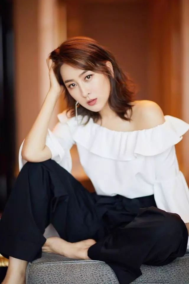 马苏穿白衬衫出席活动,马苏穿晚礼服的盛世美颜