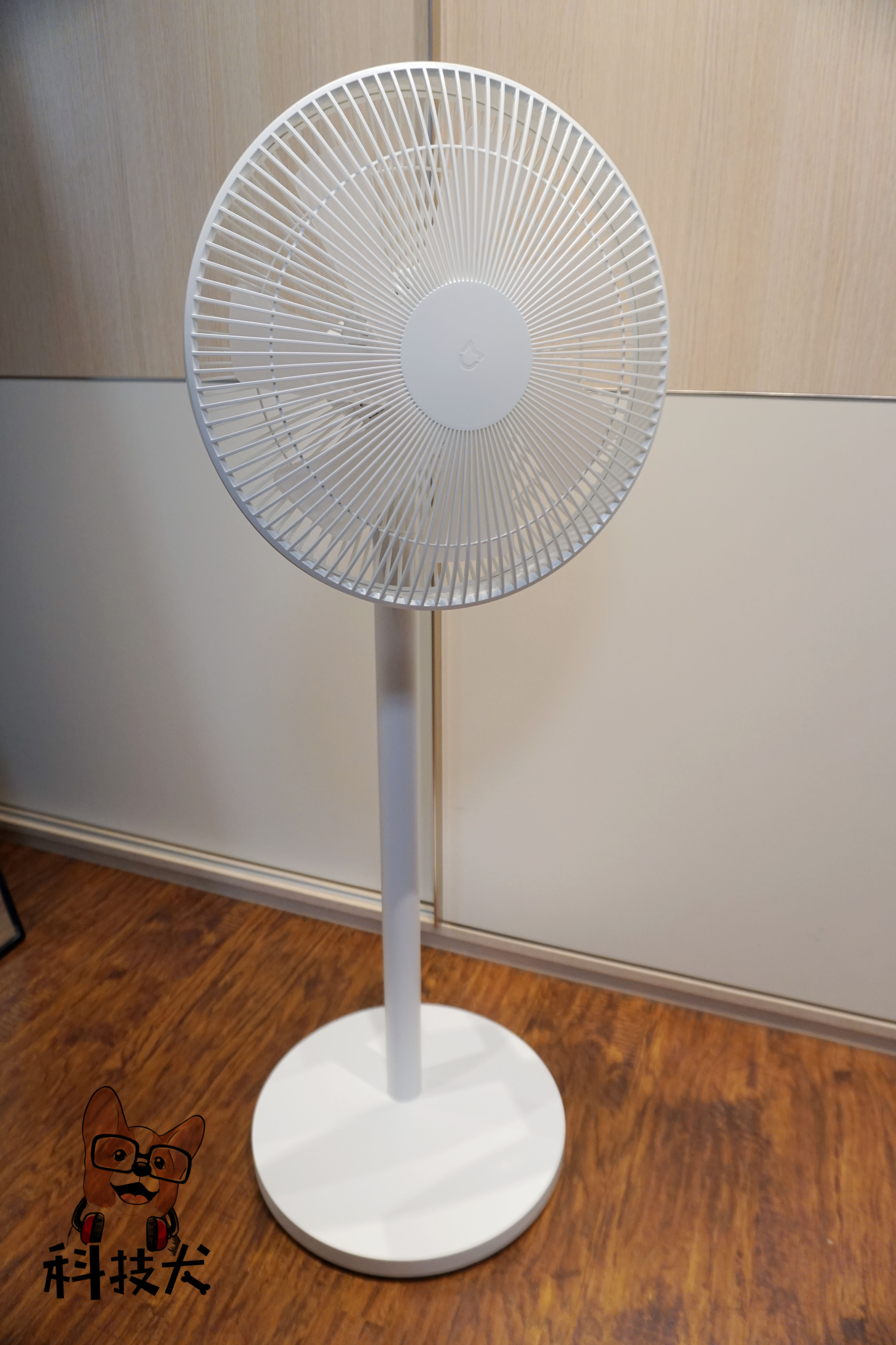 米家直流变频落地扇1x升级版,米家智能直流变频落地扇1x和塔扇