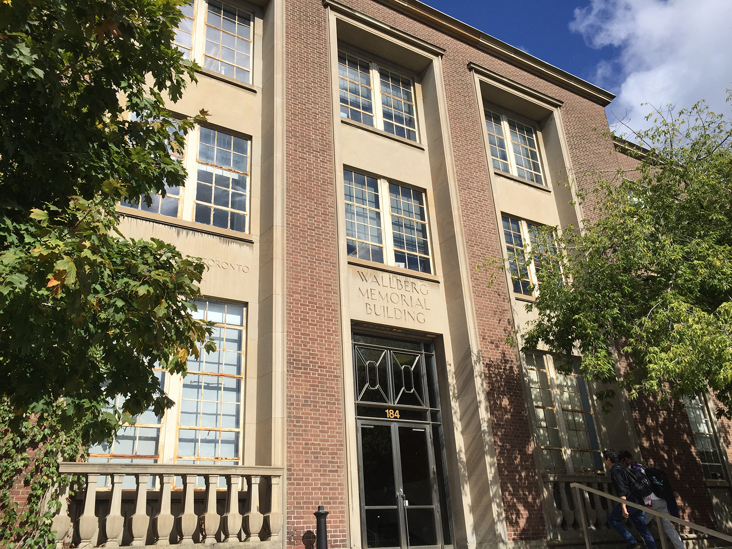 如何留学加拿大,如何留学在国外挣钱