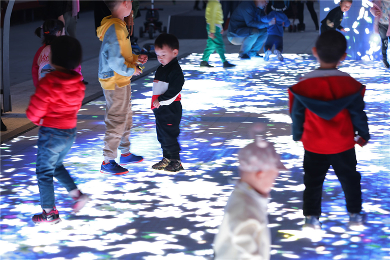 万科蓝山附近公园,万科蓝山小区图片